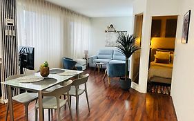 LE CARDINAL, appartement avec parking privé, gare, centre ville,